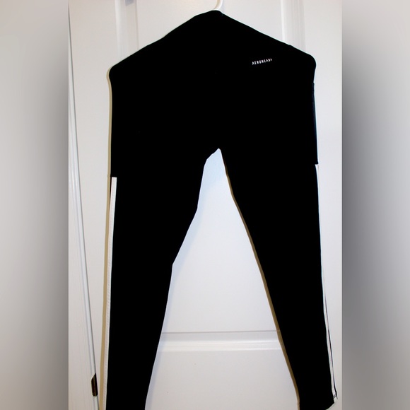 ADIDAS - Picture 2 of 3